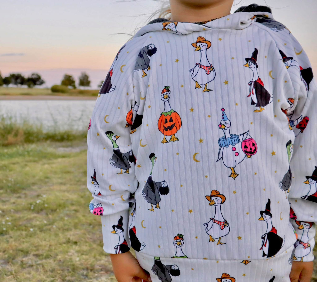 Spooky Goose White