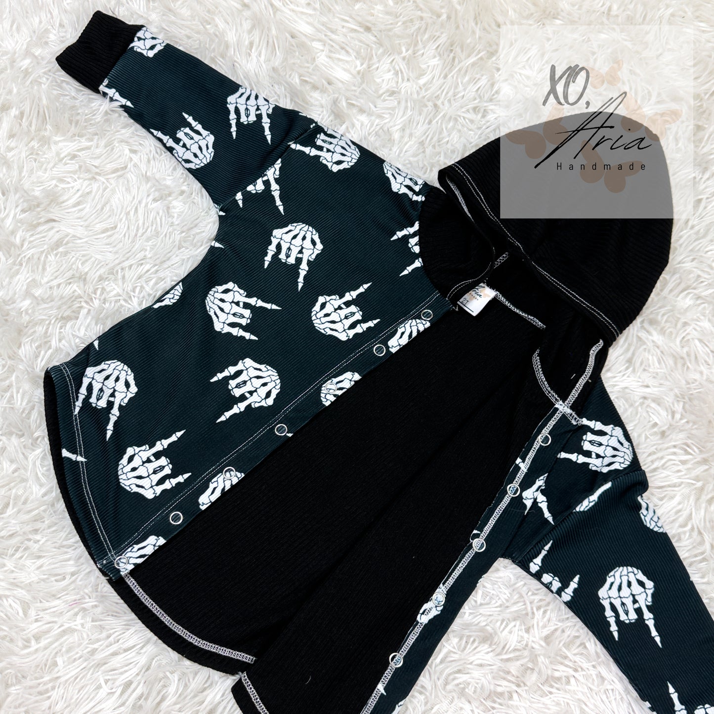 2T RTS - Skull Hands Shacket